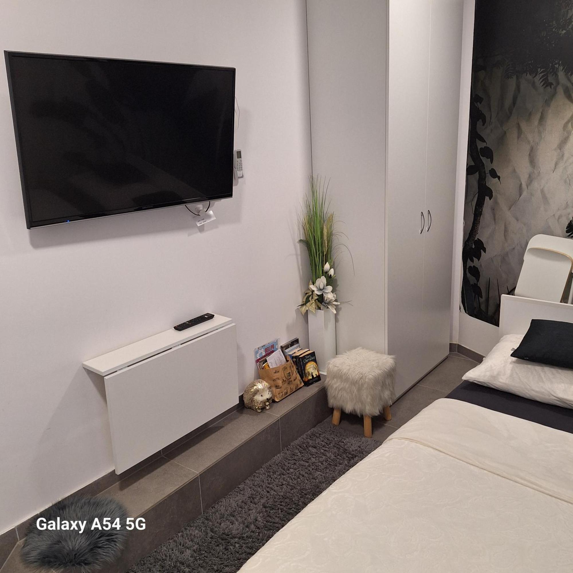 Studio Apartmani Louis I Lola Zágráb Kültér fotó